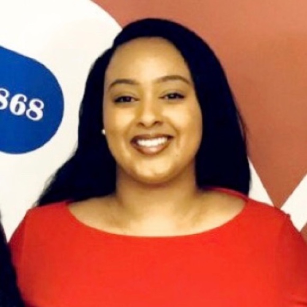 Meet your Posher, Nadia